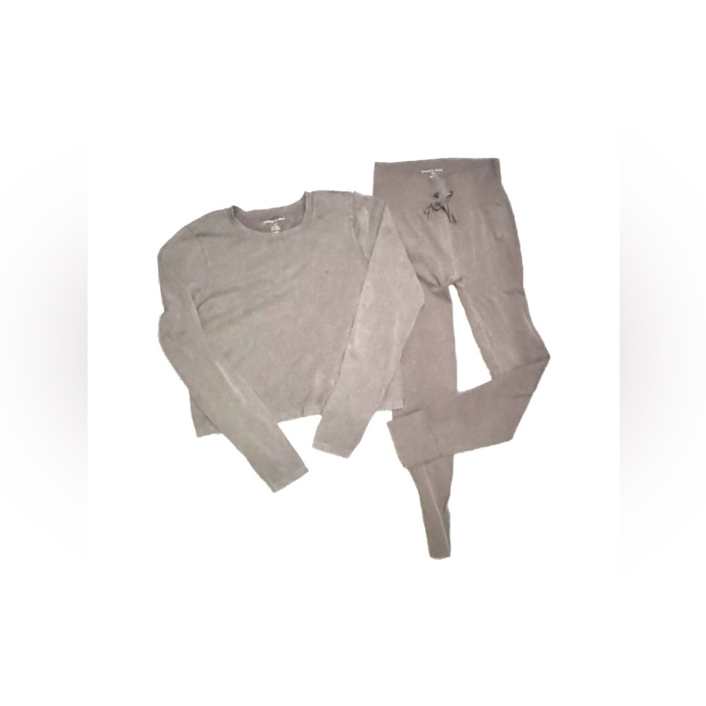 Harmony Balance (2) set leggings and top